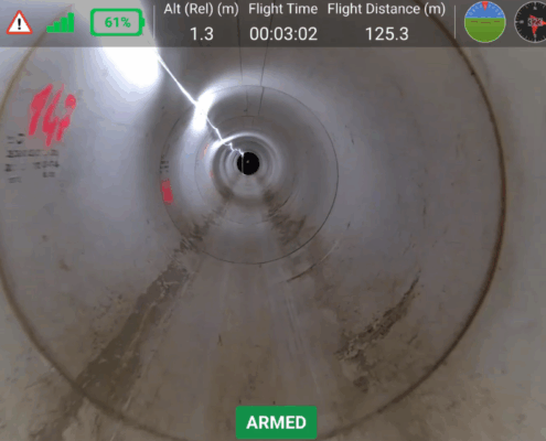 Echtzeit-Bild der Drohne im Rohr Feed aus dem Rohrinneren