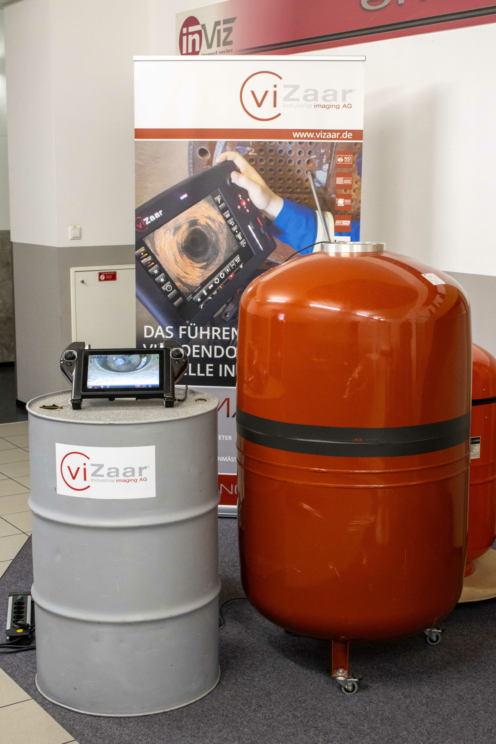 External View of Industrial Pressure Vessel for IPIDRO Inspection Industrial pressure vessel exterior showing inspection access points for IPIDRO crawler deployment